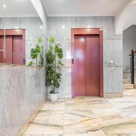 Arena Apartment *
